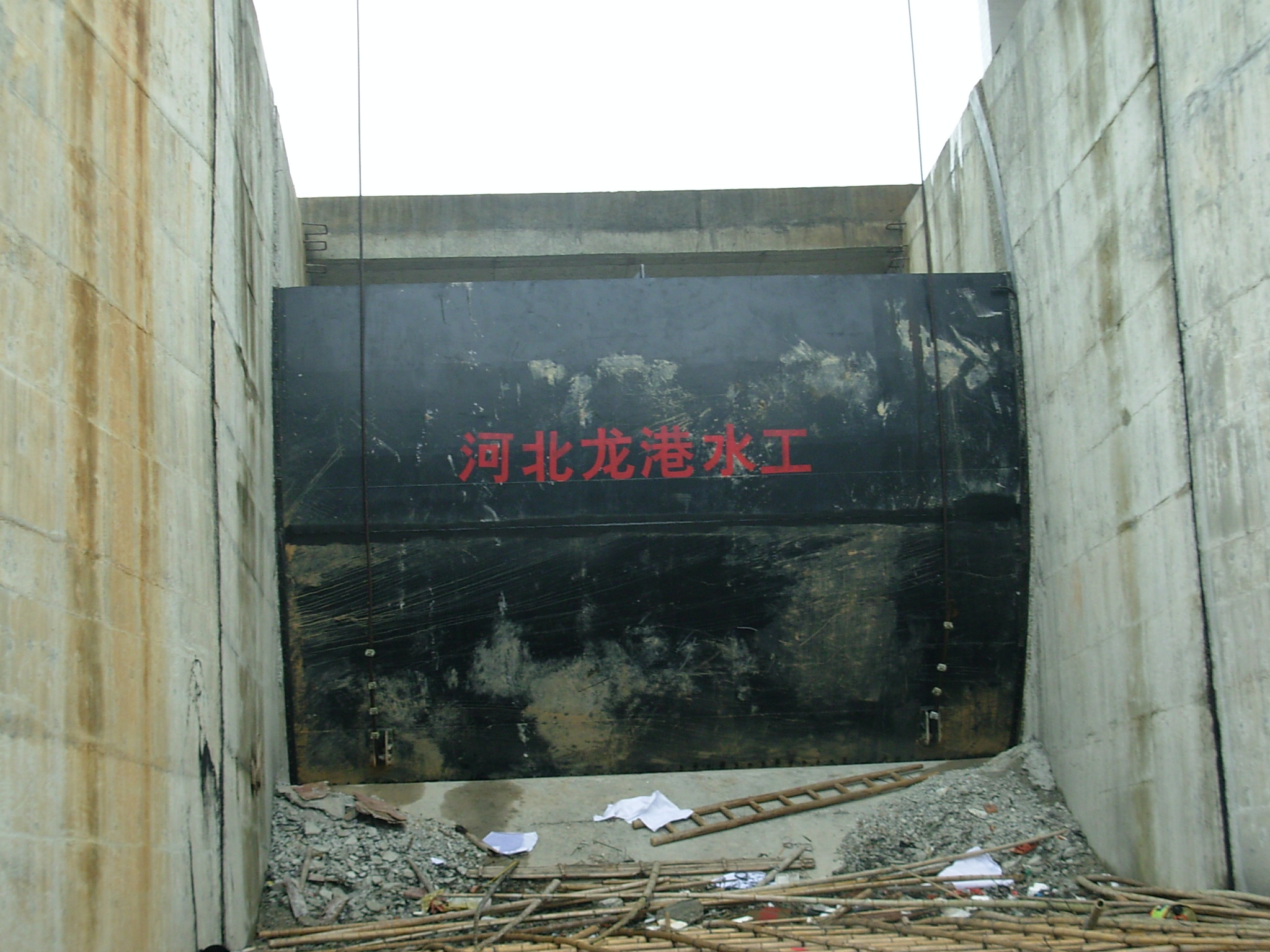 广东水库弧形钢闸门